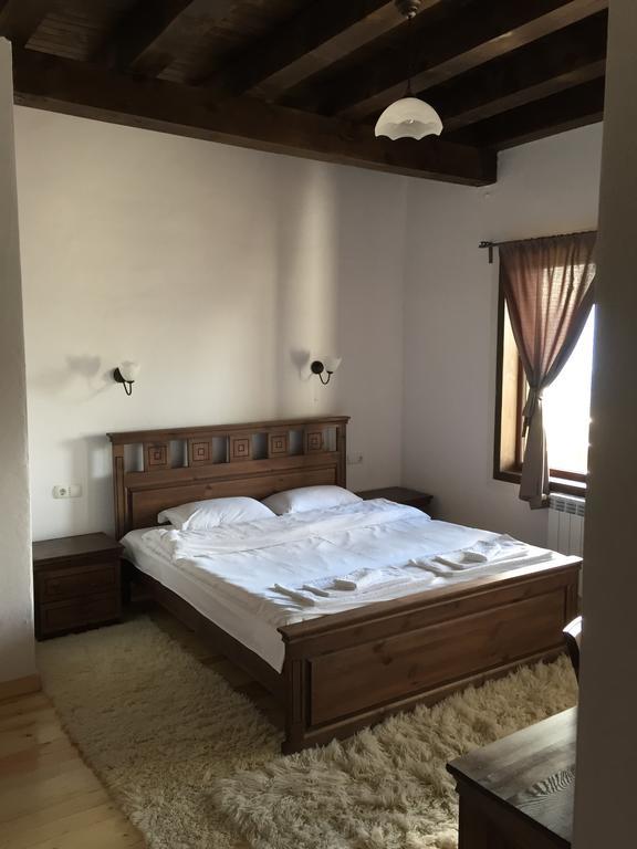Калпаците - Kalpacite Guest Houses Skrebatno Exterior foto